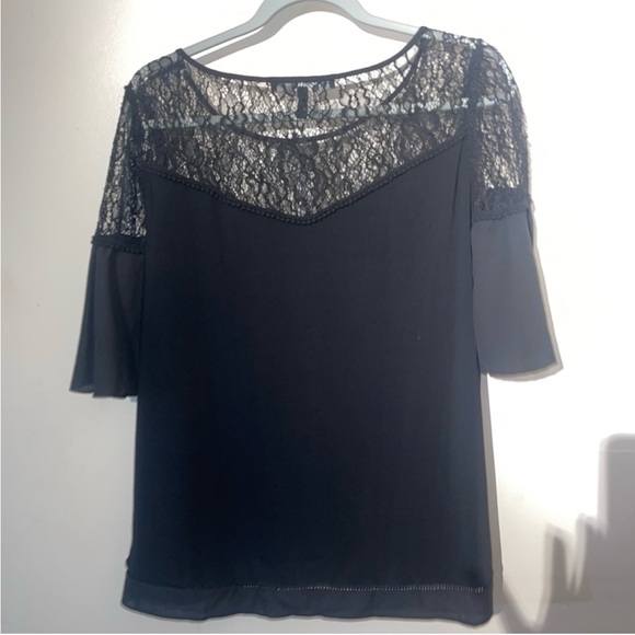 White House Black Market 💮 new! Lace yoke flare top medium nwt - Picture 3 of 5